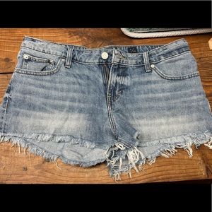 Lucky Brand “The cut off” shorts size 6